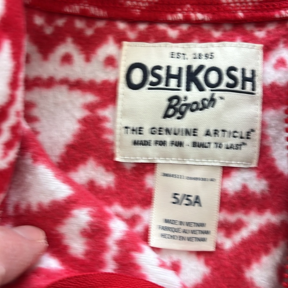 Carter’s/Oshkosh girls bundle. Size 5 - Picture 9 of 9
